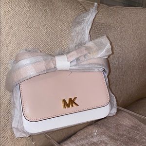 Michael Kors Belt Bag Blush Pink NWT never used!